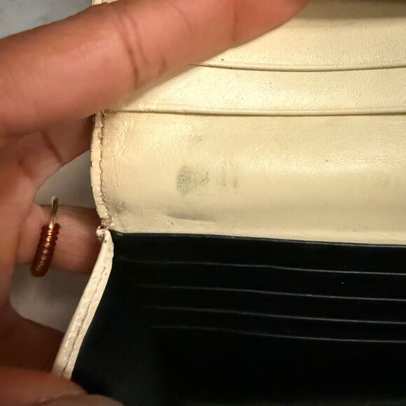 Loewe Long Horizontal Wallet – Soft Grained Calfskin & Gold Hardware - Picture 9 of 16